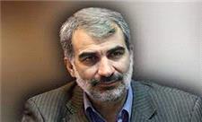 آفتاب یزد: آقای وزیر! فرق انسان و موتورسیکلت را می دانید؟/ می خواهید عطارباشی ها را دکتر کنید؟