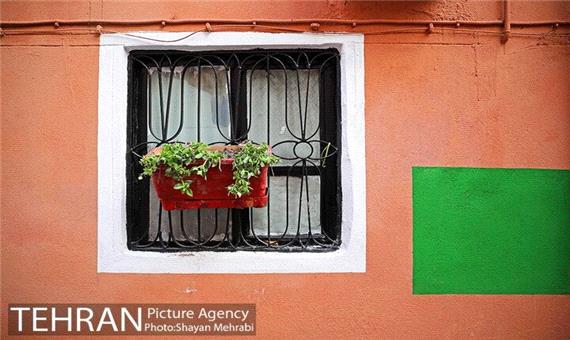 حس تعلق زنان و کودکان به کوچه های رنگی