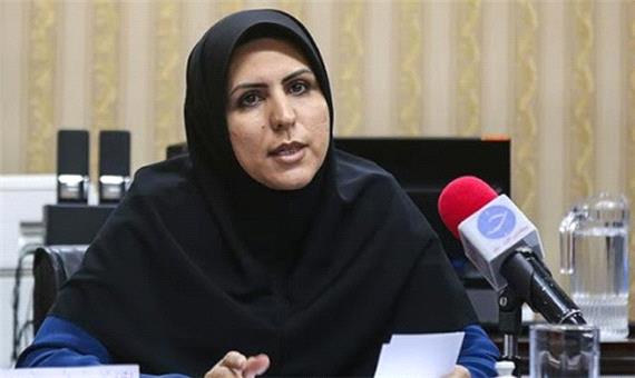 تجلیل از یک فعال محیط زیست در استان یزد