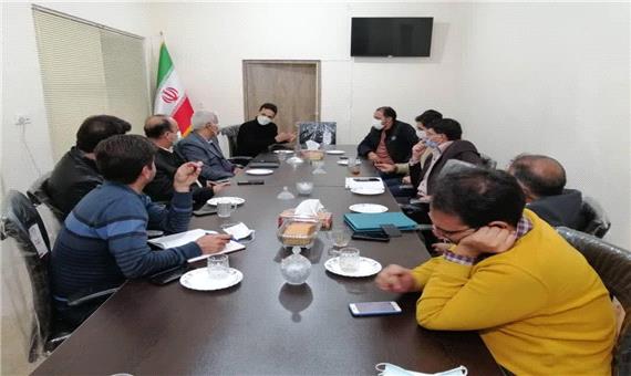 امکانات فوتبال و فوتسال یزد پاسخگوی جمعیت 700 هزار نفری نیست