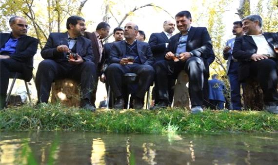 مصائب فعالان گردشگری یزد در حاشیه ماند/ دستاوردهای گشت و گذار ضرغامی در یزد چه بود؟