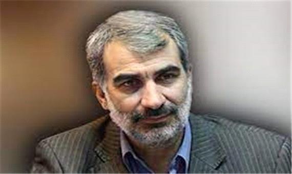 آفتاب یزد: آقای وزیر! فرق انسان و موتورسیکلت را می دانید؟/ می خواهید عطارباشی ها را دکتر کنید؟