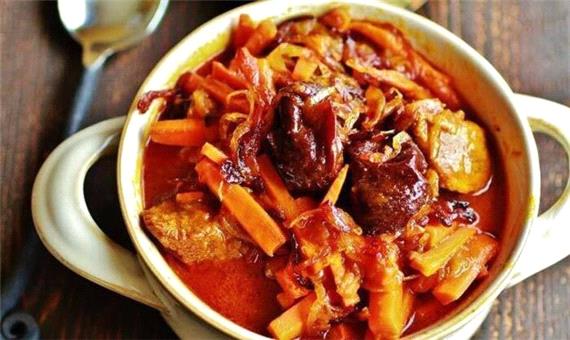 طرز تهیه خورش آلو و قیسی؛ شیک و مجلسی