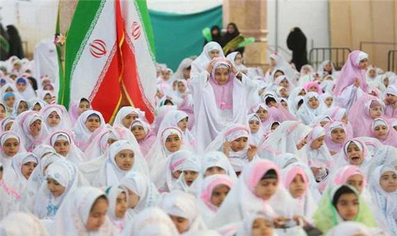 جشن تکلیف فرزندان بهزیستی میبد برگزار شد