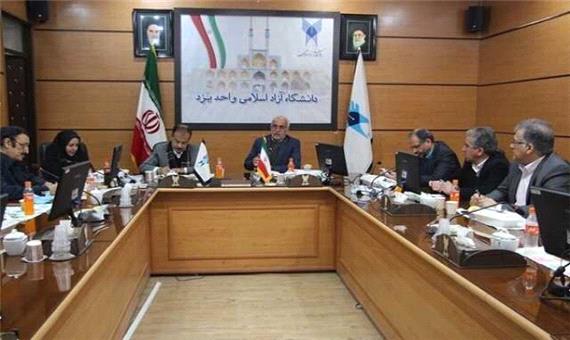 دانشگاه آزاد یزد برای تأمین نیروی مورد نیاز صنعت ظرفیت مطلوبی دارد
