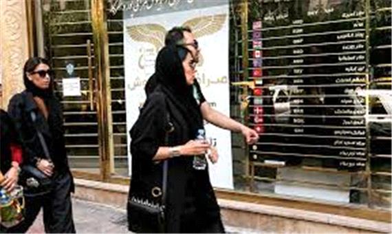 ترس در بازار ارز /چارت‌ها دلار را صعودی می‌بینند یا نزولی؟