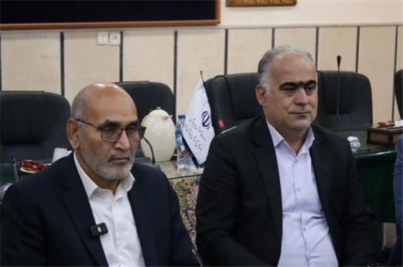 جلسه معاونین آموزش متوسطه استان با حضور مدیرکل دفتر آموزش‌های فنی حرفه‌ای و کاردانش وزارت آموزش و پرورش و مدیرکل آموزش و پرورش استان یزد، برگزار شد.
