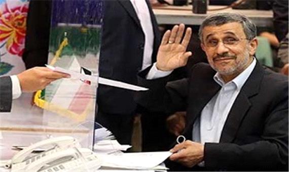 احمدی نژاد : با بازداشت شدگان 88 همدردی می کنم