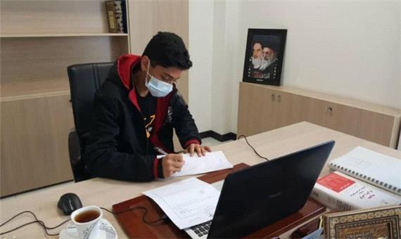 دانش‌آموز 14 ساله شهردار افتخاری اردکان فارس شد