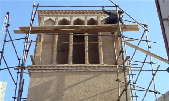 مرمت هشت بادگیر تاریخی مسجد جامع شهر بافق آغاز شد