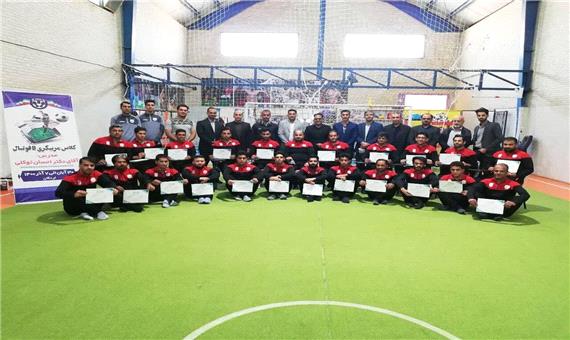 یکدوره کلاس مربیگری فوتبال ( دی ) آسیا در اردکان برگزار شد