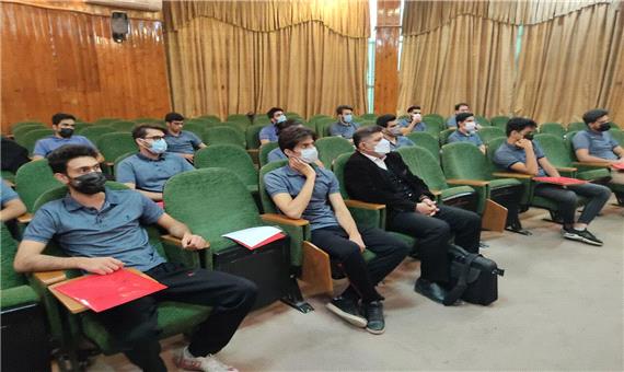 دوره داوری درجه سه فوتبال کشور در یزد آغاز شد