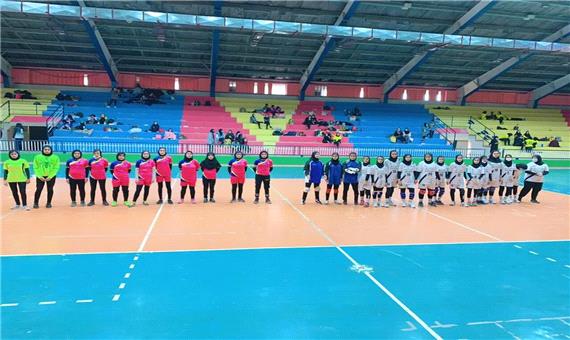 مسابقه هندبال استعدادیابی دختران استان یزد آغاز شد