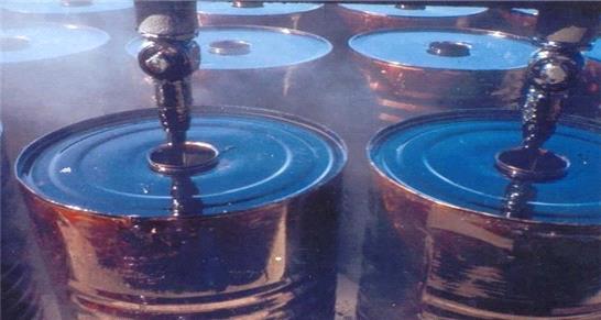 تعیین ماهیت تاکنون 9500 پرونده صادراتی مشتقات نفتی کشور در یزد