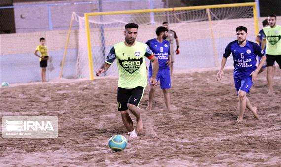 کار سخت نمایندگان فوتبال ساحلی یزد در لیگ برتر