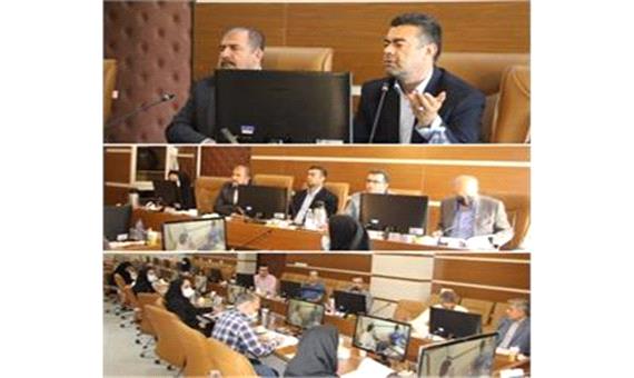نشست هم‌اندیشی رفع موانع پیش‌روی شرکت‌های دانش‌بنیان و واحدهای فناور در کردستان برگزار شد