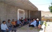 جمعی از استادان و دانشجویان دانشگاه یزد با عشایر شهرستان ابرکوه دیدار کردند