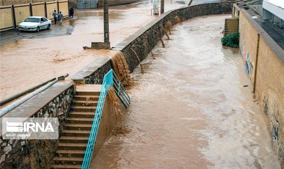 فرماندار خاتم یزد: بارش باران موجب آبگیری بندهای خاکی و سدهای شهرستان شد