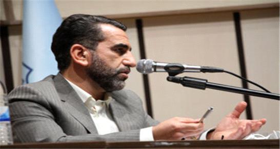 معاون سیاسی استاندار یزد: خبرنگاران در مقابله با هجمه رسانه‌های بیگانه نقش تعیین کننده دارند