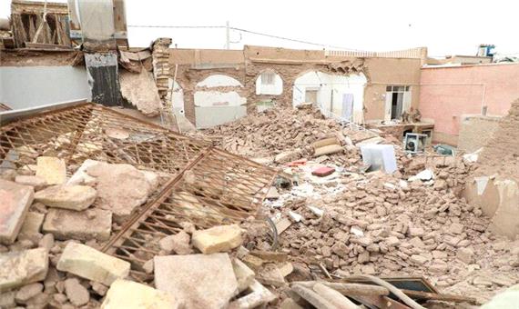 خانه های متروکه و ضعف در شیب بندی صحیح از علل اصلی تخریب بناهای بافت تاریخی
