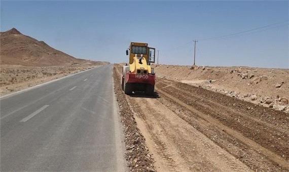 اجرای عملیات زیر سازی تعریض جاده یزد - خضرآباد
