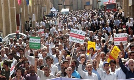یزدی‌ها هم به میدان آمدند/ راهپیمایی مردم استان یزد علیه اغتشاشات و فتنه‌های اخیر