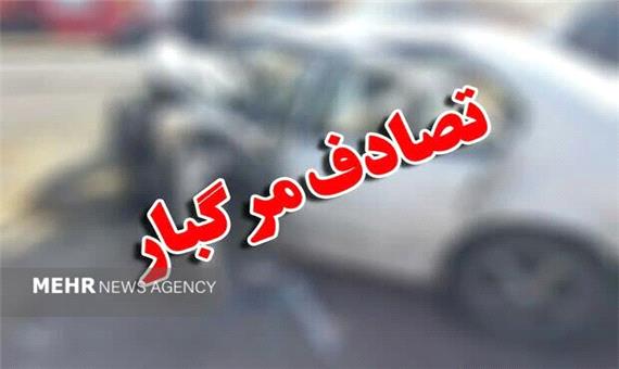 تصادف کامیون و بنز در یزد ٧ کشته بر جا گذاشت