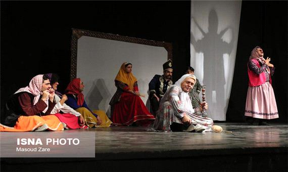 سی و دومین جشنواره تئاتر استان یزد آغاز بکار کرد