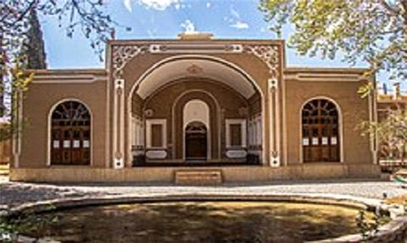 خانه باغ تاریخی مهریز به سرمایه‌گذار بومی واگذار می‌شود