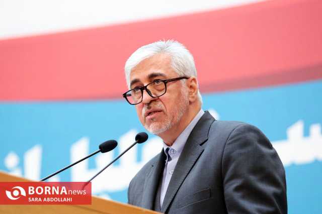 حمید سجادی: سالن دوومیدانی یزد قابلیت برگزاری رقابت‌های بین‌المللی را دارد/ ورزشکاران ایران شایسته بهترین ها هستند