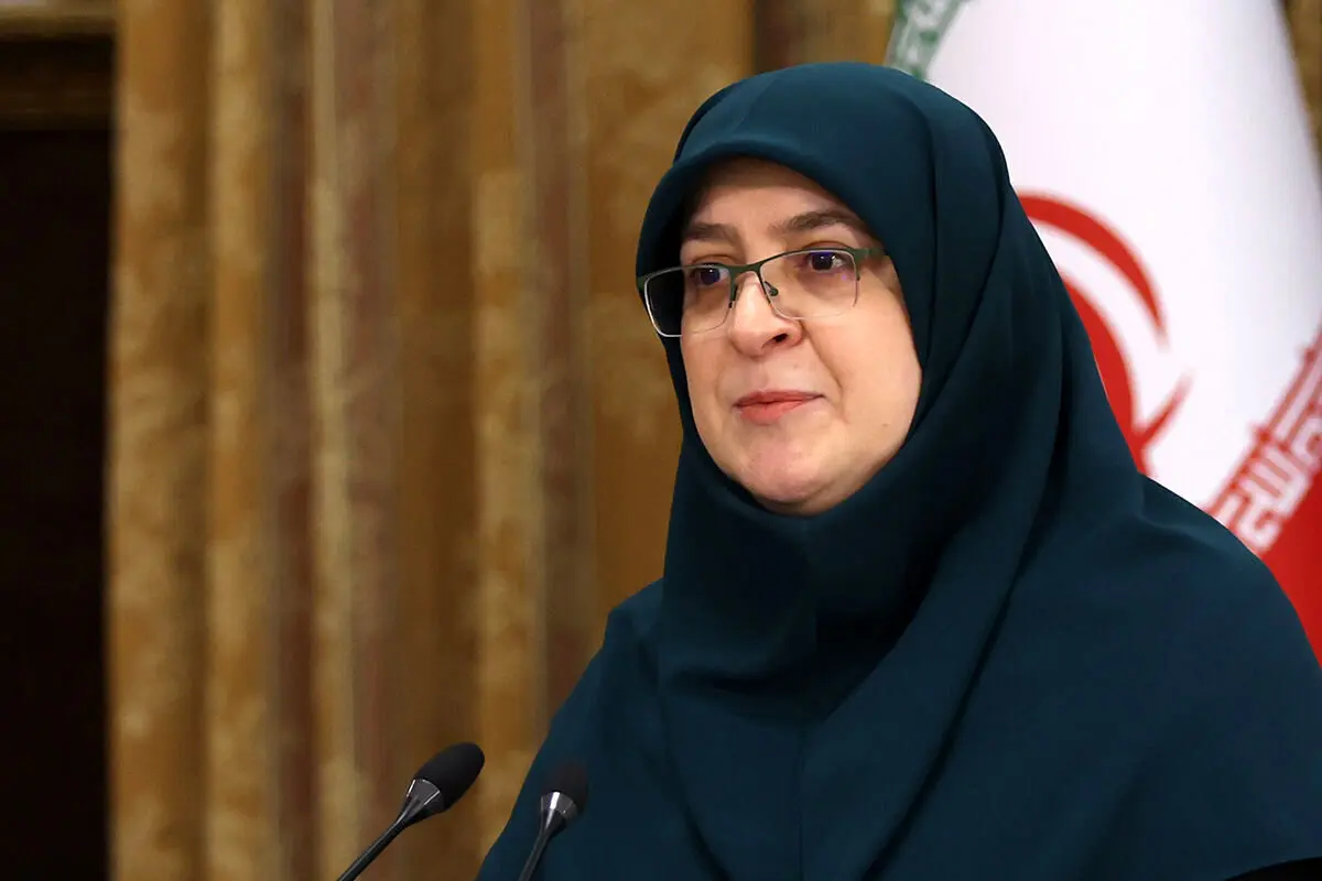 مهاجرانی: فعلاً تصمیمی برای افزایش قیمت بنزین نداریم