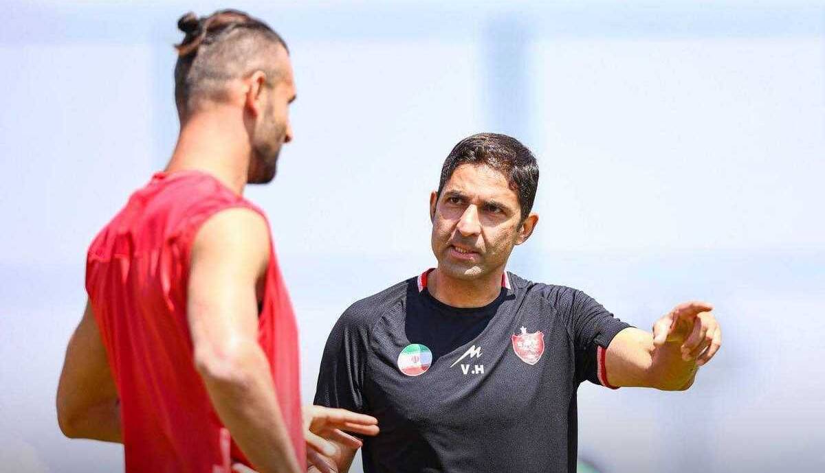 کلهر: پرسپولیس و سپاهان مدعیان اصلی قهرمانی هستند