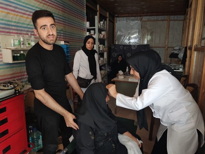 خدمت‌رسانی گسترده جامعه پزشکی یزد به زائران اربعین در کربلا