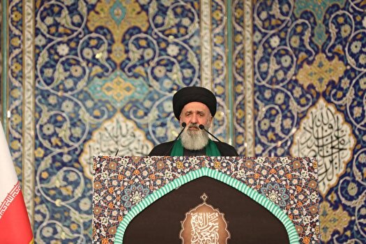 زیر بار زورگویی نمی‌رویم و سلطه را نمی‌پذیریم