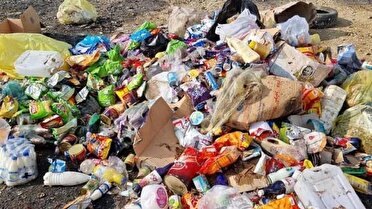 جمع آوری یک تن مواد غذایی تاریخ گذشته در یزد