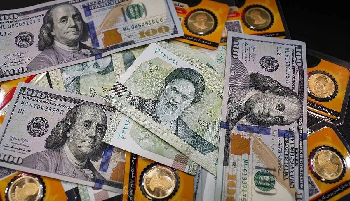 سکه و طلا ردای قرمز بر تن کردند؛ دلار ۹۹ هزار تومان شد