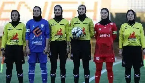 دو تصمیم عجیب در بازی زنان ایستا و پرسپولیس