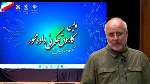 برای پیشرفت کشور نیازمند اهمیت دادن به نخبگان هستیم