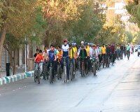 همایش دوچرخه‌سواری در یزد به مناسبت هفته دفاع مقدس برگزار شد
