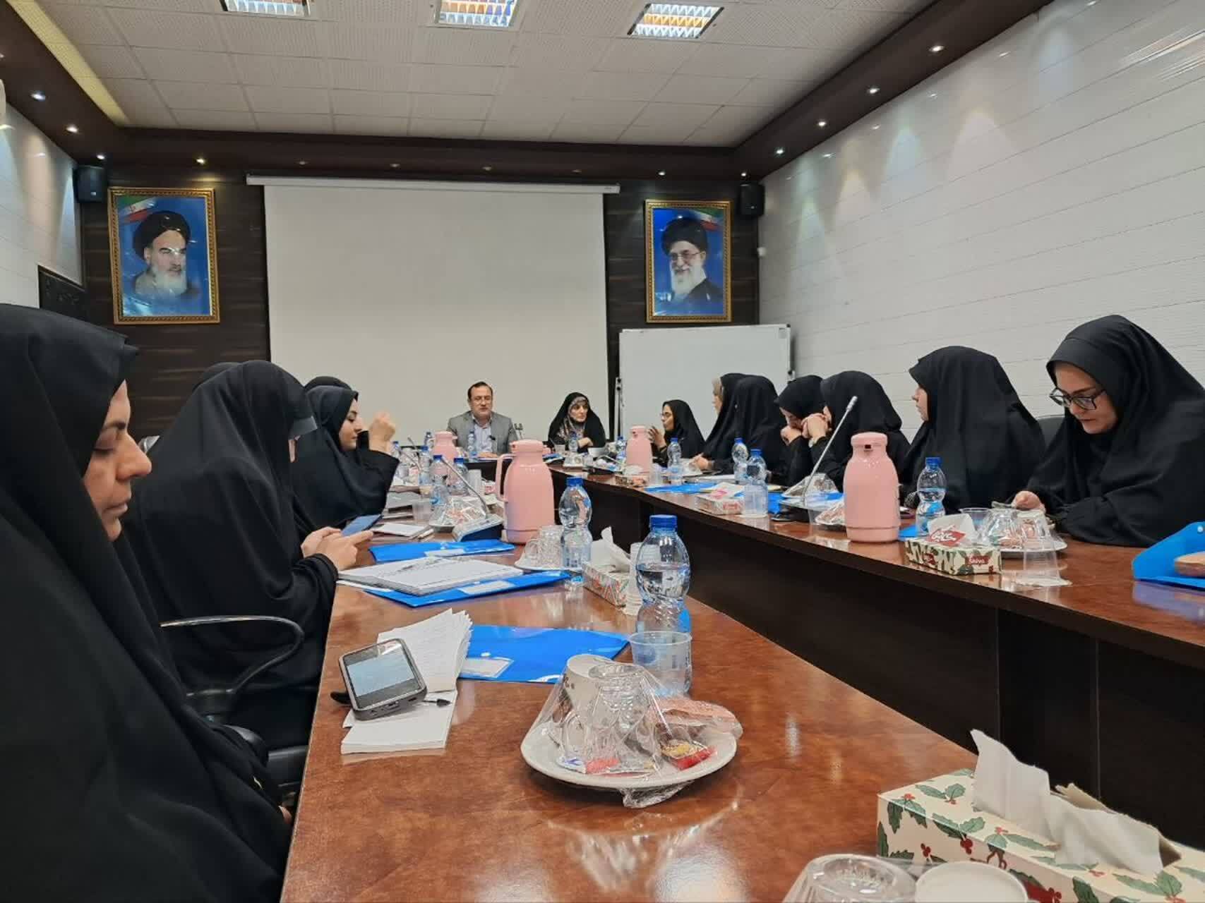 به‌روزرسانی «سند ارتقای وضعیت زنان استان یزد»