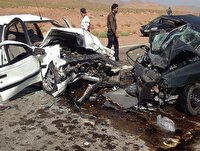 پنج مصدوم بر اثر برخورد خودروی پژو۴۰۵ با پراید