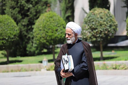 انصاری: حکم جدیدی درباره کرسنت صادر نشده است