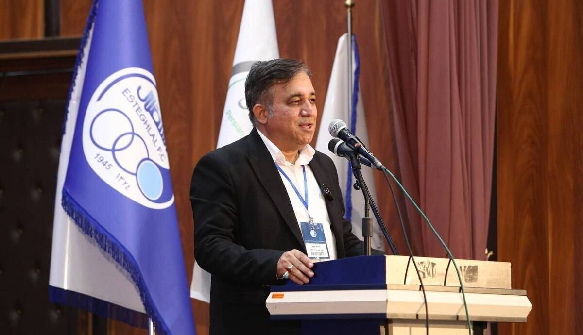 تاجرنیا از ناکامی مدیریتی در استقلال تا ابهام در هزینه‌کرد پتروشیمی