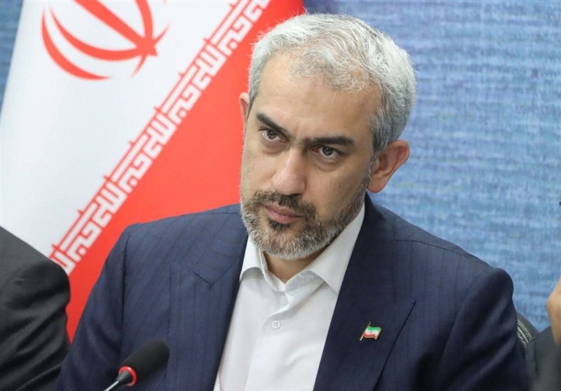 وزیر اقتصاد: به آینده بورس امیدوار هستم
