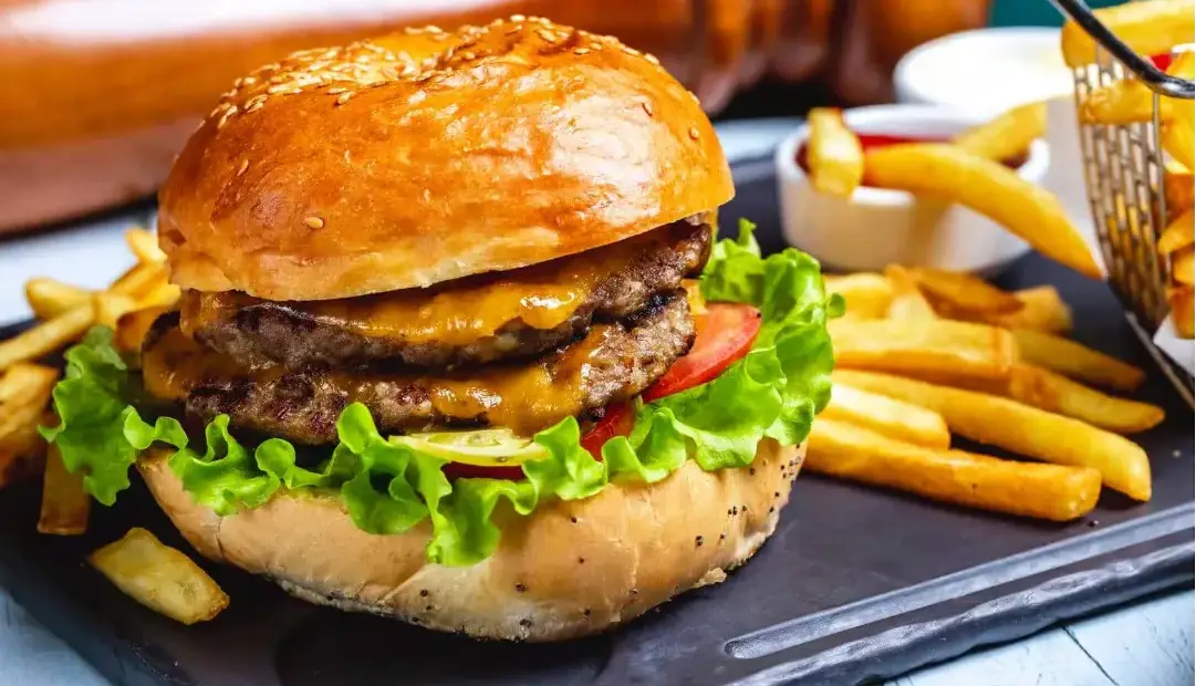 مغز ما در چند صدم ثانیه و پیش از آنکه خودمان بفهمیم، غذاها را انتخاب می‌کند