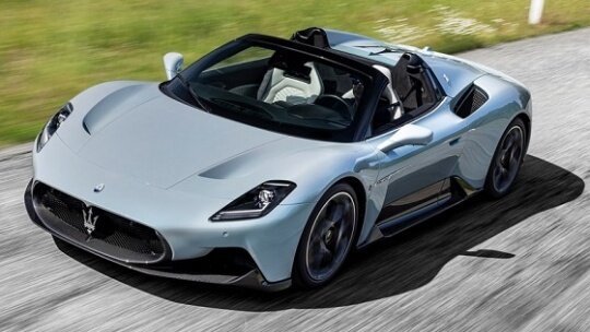 آمار جالب وزیر کار از لوکس سوارها؛ چند نفر مازراتی، لامبورگینی و پورشه دارند؟