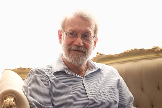 قدردانی لاریجانی از طراحی هنرمندانه ایستگاه متروی مریم مقدس (س)