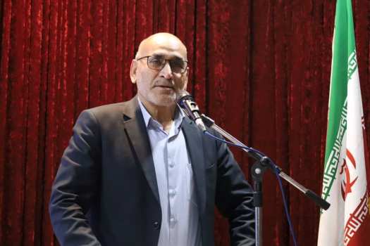 بازدید مدیرکل آموزش و پرورش استان یزد از مدارس شهرستان میبد و برگزاری نشست هم‌اندیشی با مدیران مدارس