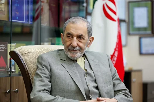 هدف ترامپ حفظ صلح نیست، بلکه منافع مالی در کشور‌های اسلامی است