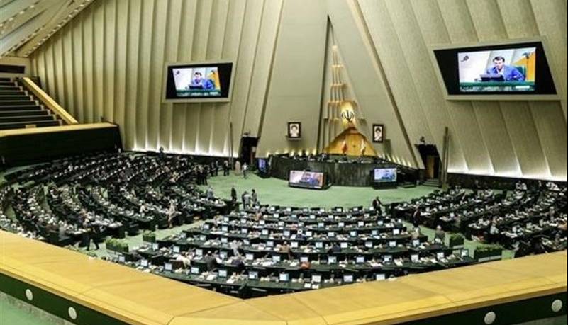 مجلس نحوه اعلام نرخ خرید و فروش ارز توسط بانک مرکزی را اصلاح کرد